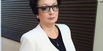 Зеленева Лирия Ханифовна